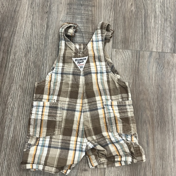 Oshkosh short overalls - Picture 3 of 4